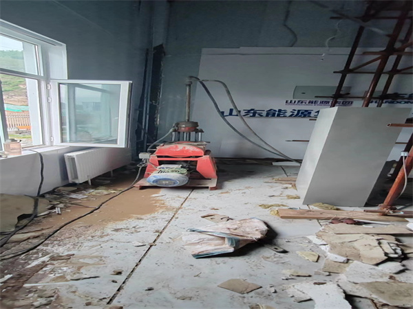 万山地基基础下沉墙体裂缝加固注浆顶升施工